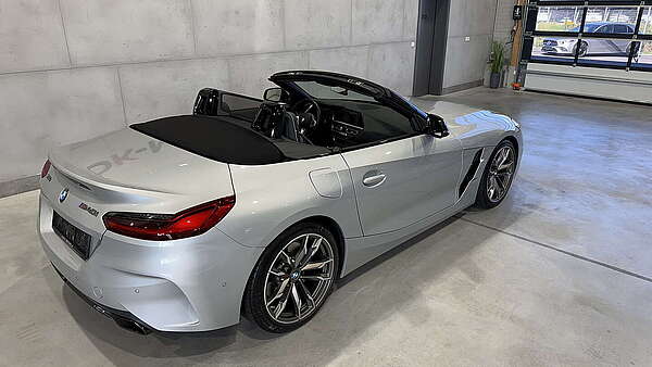 BMW Z4 M40i sDrive Aut. Glaciersilber Foto 4