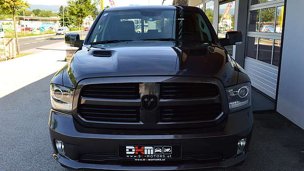 Dodge Ram 1500 CrewCab Longbed Foto 2