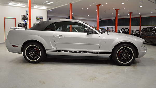 Ford Mustang Cabrio Foto 4