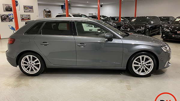 Audi A3 SB Sport Quattro 2.0 TDI Facelift Foto 5