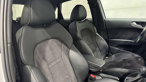 Audi A1 Sportback 1,4 TFSI S-Tronic S-Line Foto 15