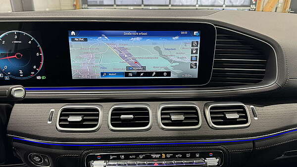 Mercedes GLE 400d 4Matic Aut. AMG Line Diamantweiß Foto 37