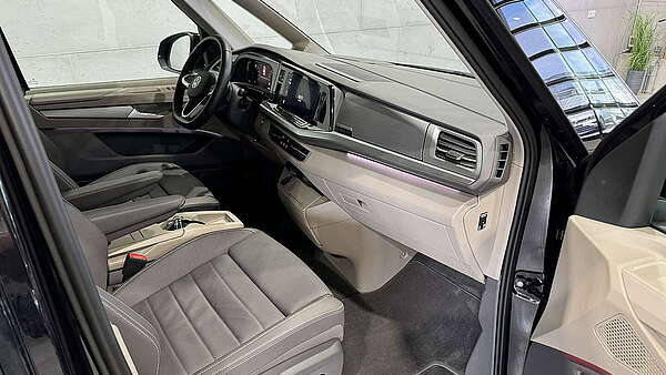 VW Multivan T7 1,4 TSI DSG Energetic eHybrid LR Foto 16