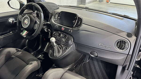 Abarth 695C Competizione 2023 Foto 20