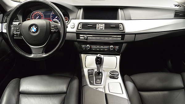 BMW 520d LCI F11 Touring Autm. Foto 12