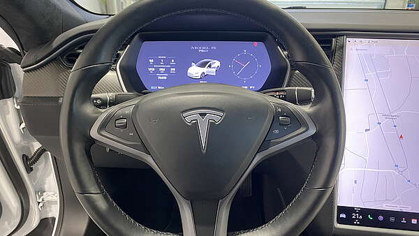 Tesla Model S 75 D (mit Batterie) Foto 21