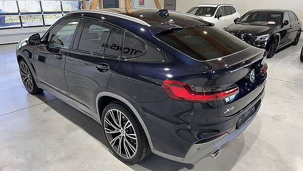 BMW X4 20d xDrive M-Sport X Foto 4