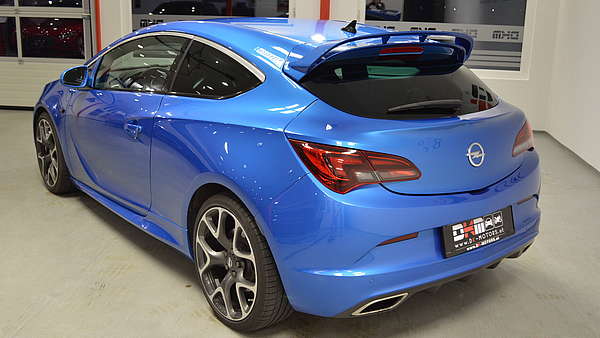 Opel Astra J OPC Foto 3