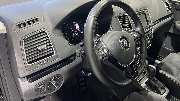 VW Sharan Business Plus 7 Sitzer 2.0 TDI DSG Foto 12