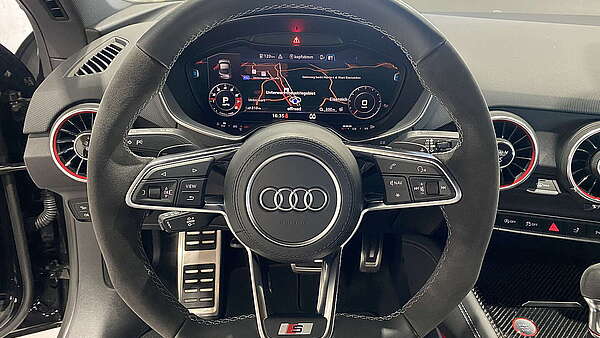 Audi TTS S-Tronic Facelift 2021 Foto 22