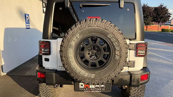 Jeep Wrangler Unlimited Sport Foto 6