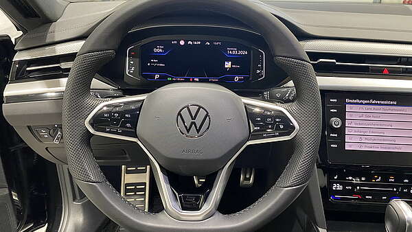 VW Arteon SB R-Line 2.0 TDI DSG 4Motion Foto 23