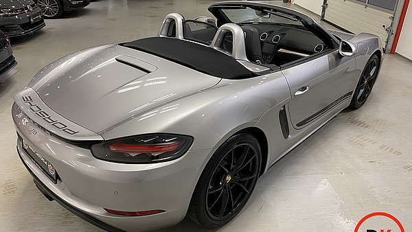 Porsche 718 Boxster PDK GT-Silber Foto 11