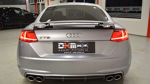 Audi TTS 8S silber Foto 3