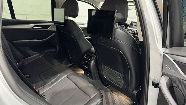 BMW X4 20d xDrive Autm. Advantage Foto 21