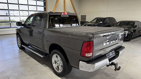 Dodge Ram 1500 5,7 V8 Hemi Classic Crew Cab Foto 4