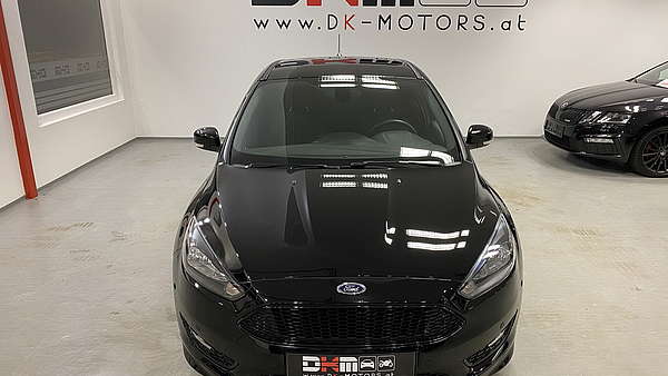 Ford Focus 1,5 TDCI ST-Line Foto 17