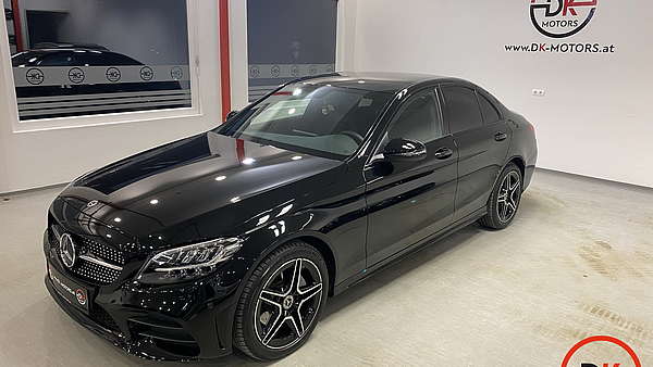 Mercedes C220d 4-Matic AMG Line Foto 0