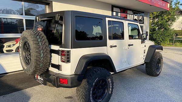 Jeep Wrangler Unlimited Sport Foto 4