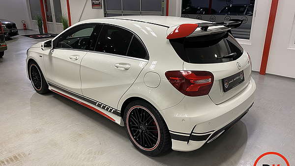 Mercedes A250 Sport 4Matic AMG Foto 3