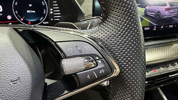 Skoda Octavia Combi RS 245 TSI DSG 2021 Foto 33