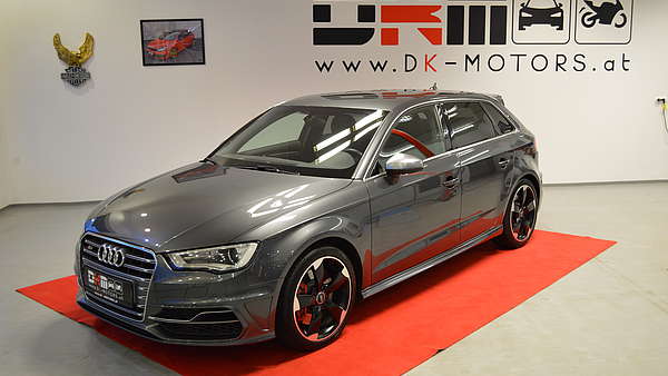 Audi S3 Sportback Foto 0