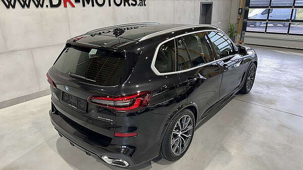 BMW X5 45e xDrive PHEV (G05) M-Sport 2023 Foto 13
