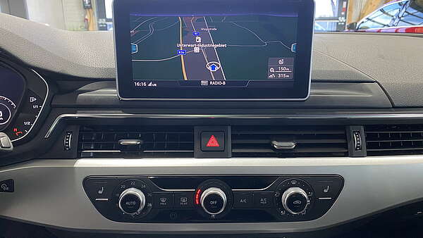 Audi A4 Avant 2.0 TDI Quattro S-Tronic Foto 15