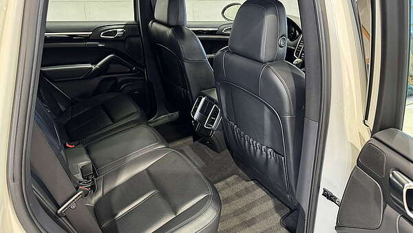 Porsche Cayenne II S Hybrid Autm. 2010 Foto 19