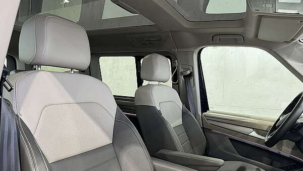 VW Multivan T7 1,4 TSI DSG Energetic eHybrid LR Foto 19
