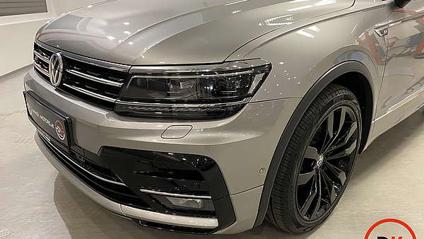 VW Tiguan 2.0 TDI DSG Highline R-Line Foto 8