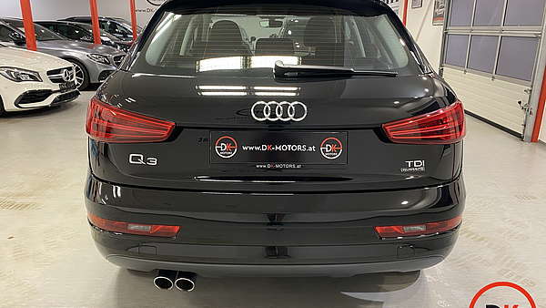 Audi Q3 Intense Quattro 2.0 TDI S-Tronic Foto 4