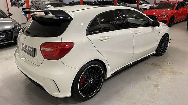 Mercedes A45 AMG 4Matic Turbo Performance Foto 15