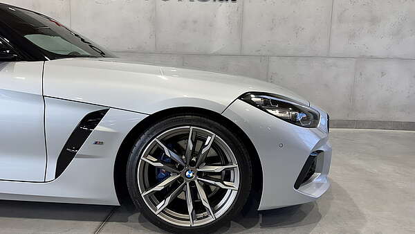BMW Z4 M40i sDrive Aut. Glaciersilber Foto 13