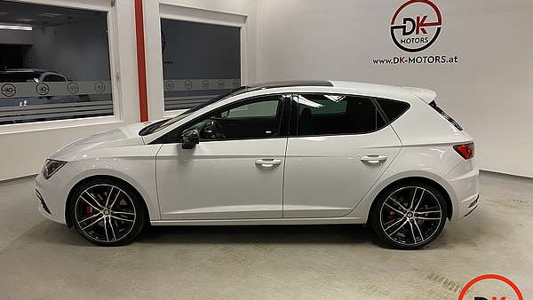 Seat Leon 2.0 TSI Cupra 300 DSG Foto 1