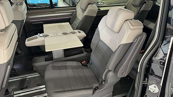VW Multivan T7 1,4 TSI DSG Energetic eHybrid LR Foto 26