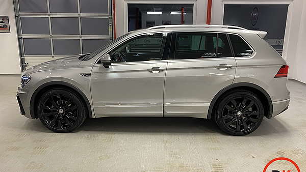 VW Tiguan 2.0 TDI DSG Highline R-Line Foto 16