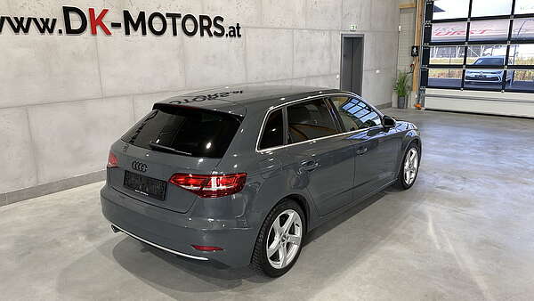 Audi A3 Sportback 1,6 TDI Sport Facelift Foto 2