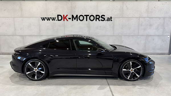 Porsche Taycan Basis Plus 83,7 kWh Foto 0
