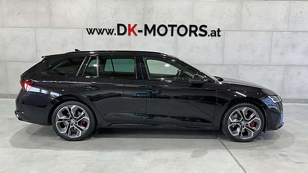 Skoda Octavia Combi RS 245 TSI DSG 2021 Foto 0