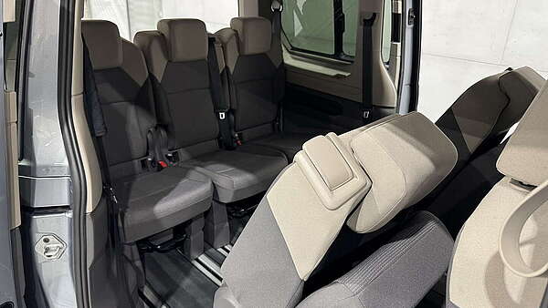 VW T7 Multivan 1,4 TSI Eco eHybrid 7 Sitzer KR Foto 29