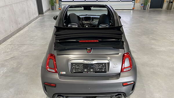 Abarth 595C Turismo grau matt 2020 Foto 11