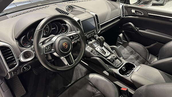 Porsche Cayenne II Aut. Platinum Edition Diesel Foto 12