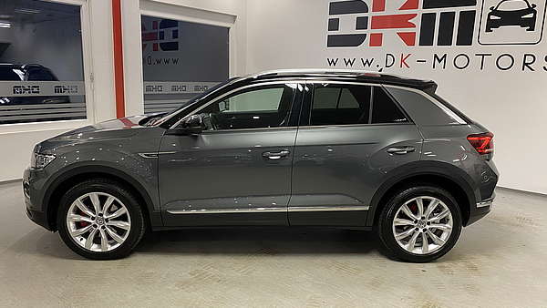 VW T-Roc 1,5 TSI DSG R-Line Foto 1