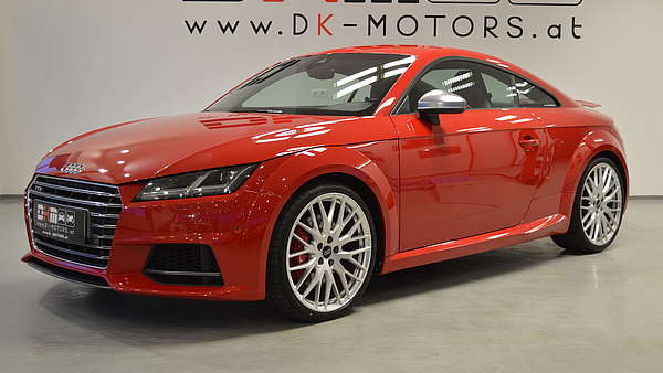 Audi TTS S-Tronic rot Foto 1