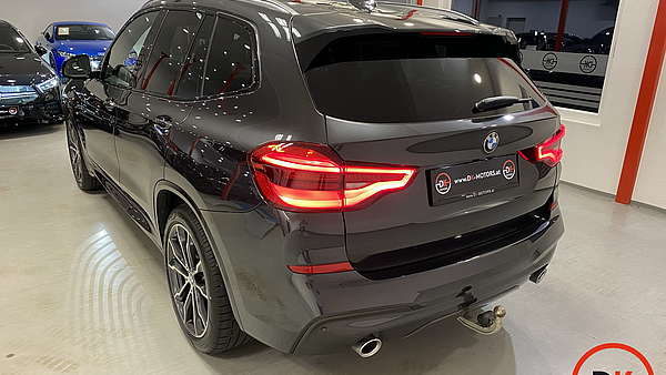 BMW X3 20d xDrive M-Paket grau Foto 12