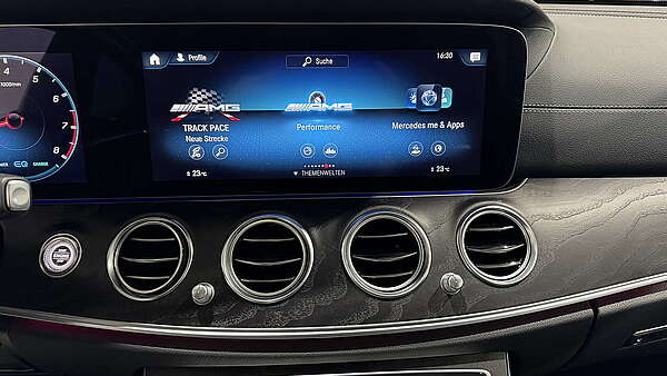 Mercedes E53 AMG T-Modell 4 Matic + Foto 40