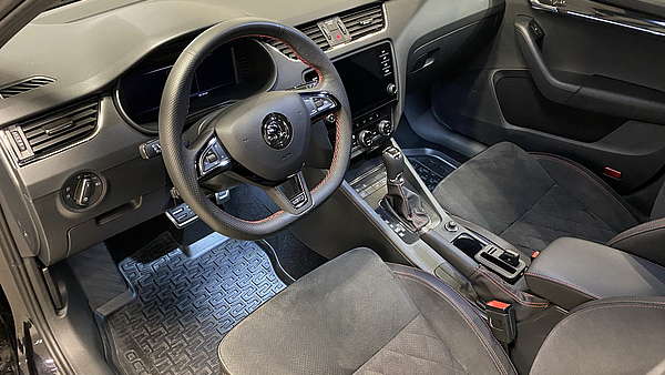 Skoda Octavia Combi RS TSI DSG 245 2019er Foto 12