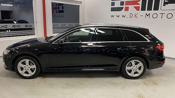 Audi A4 Avant B9 2.0 TDI schwarz Foto 1