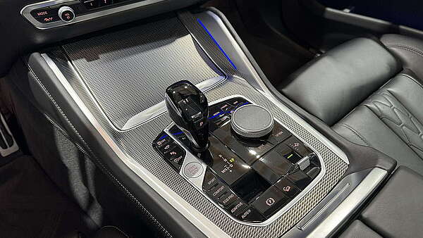 BMW X6 30d xDrive G06 M-Sport Riverside Blau Foto 31